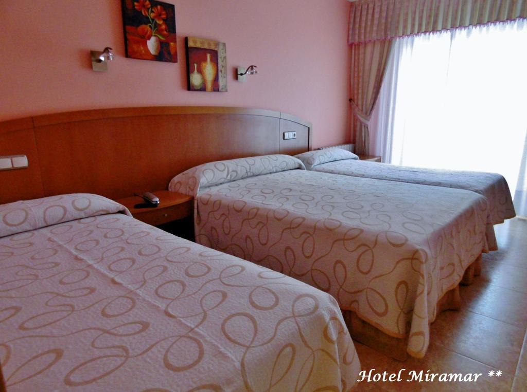 Hotel Miramar 2** Superior Playa de la Lanzada Exteriér fotografie